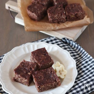 レンジでバナナとココアのオートミールケーキ