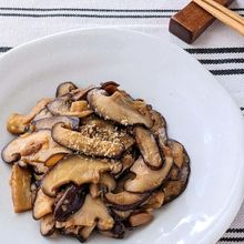 しいたけのオリーブオイルナムル