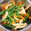 ヘルシー和食の惣菜♪いんげんと油揚げのごま味噌バター和え🥰の工程4