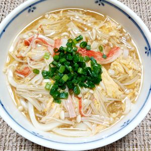 よっこの作ってみた!投稿(【とろ〜りカニたまうどん】パパッと10分！ほっこり美味しい♡)