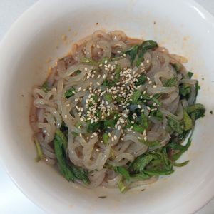 milkの作ってみた!投稿(ちゅるちゅるヘルシー🤩糸こんにゃくのピリうま酢の物💖)