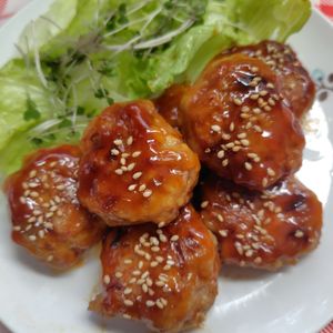 コスモスの作ってみた!投稿(【肉団子の黒酢ケチャップあん】豆腐入りとは思わせない！)