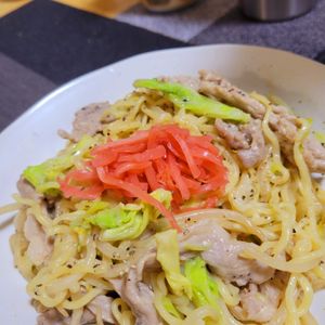 ヴェルの作ってみた!投稿(とんこつ風焼きそば)