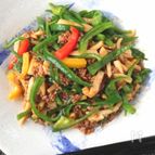 白いご飯が進む☆挽き肉チンジャオロース
