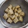 たまに辛いのあり「万願寺唐辛子とこんにゃくのおかか煮」の工程3