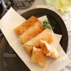 鮭缶とじゃがいものトマトチーズ春巻き
