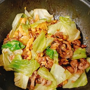 🐤タクのかあかんの作ってみた!投稿(【豚たまキャベツの旨だれ炒め】ご飯に合う!キャベツたっぷり♪)