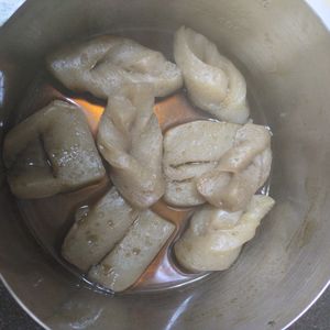 さこ　マロ美の作ってみた!投稿(味染み節約副菜♪『手綱こんにゃくの甘辛煮』)