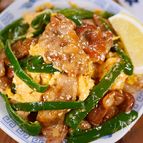 行列の定食屋さんの🍚豚バラピーマン☆濃厚焼肉のたれマヨ🤩
