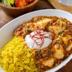 止まらない美味しさ！カレー麻婆丼