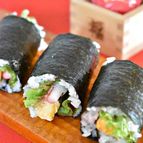 節分にも♪お財布にやさしいサラダ巻き
