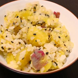 こざかなの作ってみた!投稿(シンプルが一番旨い【さつまいもごはん】)