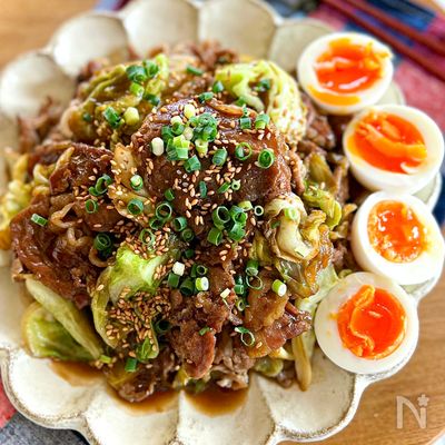 【春キャベツと豚こまの甘辛炒め】食材２つ！炒めるだけ