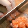 鮮やかで見た目も味も楽しい‼︎『刺身盛りカルパッチョ』の工程1