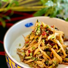 野菜の皮で田舎風きんぴら