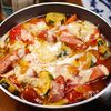 夏野菜とウインナーのとろとろトマトチーズ焼き😘🍺の工程5