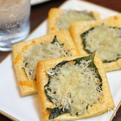 【じゃこと大葉の油揚げピザ】すぐ飲みたいときに最高の一品♪
