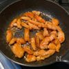 焼いてタレをからめるだけ♡「幸せハニーバターチキン」の工程3
