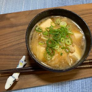 楽ラク手抜キッチン🐶🐾の作ってみた!投稿(豆腐と玉ねぎのお味噌汁)