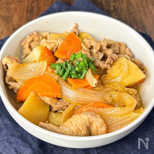 【コクうま無水肉じゃが】放置で具材の旨味爆発!