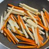 シャキッ！うま味じんわり♪【さつま揚げと大根の甘辛きんぴら】の工程2