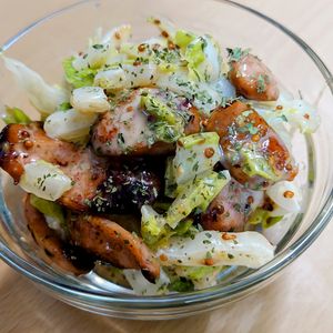 まゆのの作ってみた!投稿(白菜消費✨白菜とウインナーのからしマヨネーズ和え😋🥗)