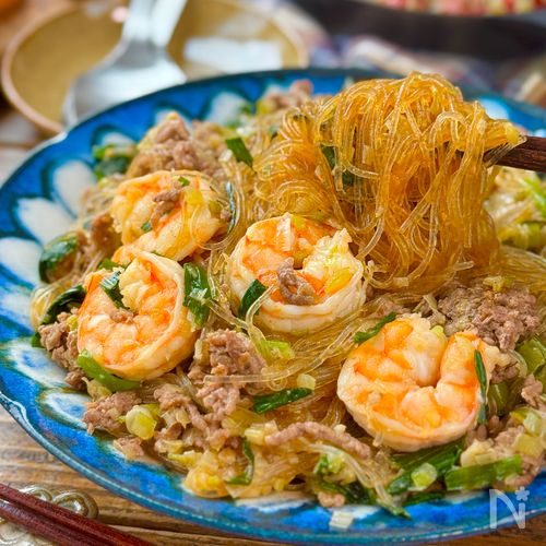 ワンパンで簡単♬海老とひき肉のうま辛麻婆春雨♬