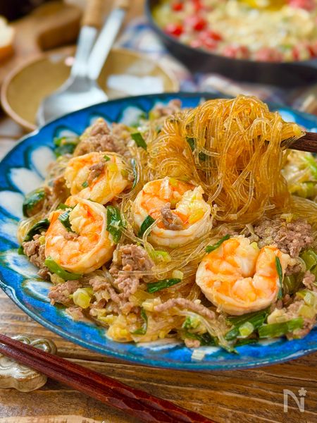 ワンパンで簡単♬海老とひき肉のうま辛麻婆春雨♬