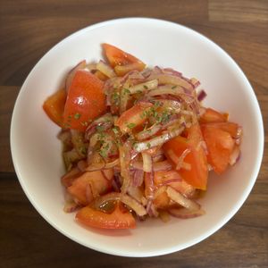 さらの作ってみた!投稿(さっぱり！トマトとレッドオニオンのマリネ)