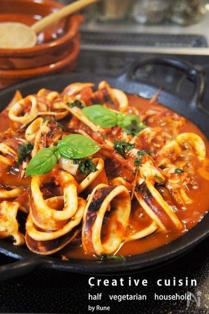 イカのパプリカのトマト煮込み
