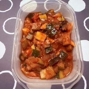 m★egの作ってみた!投稿(【給食ラタトゥイユ】レンジにおまかせ！食べムラっ子もペろり♪)