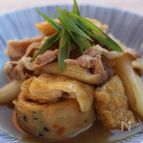 油揚げとがんもでだしがジュワ―としみ込む煮物