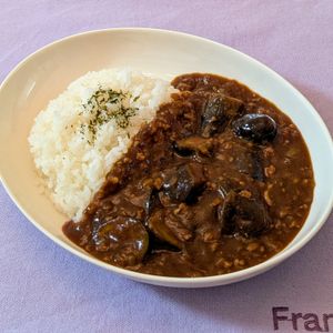 𝔂𝓾𝓶𝓲🍓の作ってみた!投稿(あとひく~まろやか☆なすカレー)