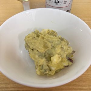Tsuneaki Okadaの作ってみた!投稿(さつまいもとクリームチーズのサラダ。)