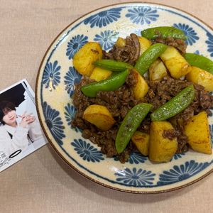 さとぽんの作ってみた!投稿(牛肉と春野菜のカレー炒め)