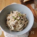 鶏むね肉とゴボウのマヨマスタードサラダ