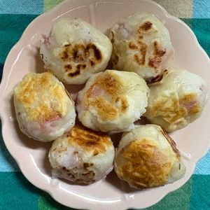 チョビの助の作ってみた!投稿(【はんぺんボール】餃子の皮でカリカリ！紅生姜入りレシピ)