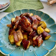 ご飯にもおつまみにもおいしい〜さつまいもと豚バラ肉の甘辛炒め