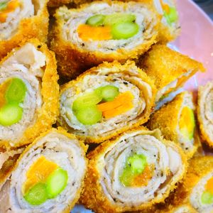 みおの作ってみた!投稿(簡単バッター液で！《野菜の肉巻きフライ》)