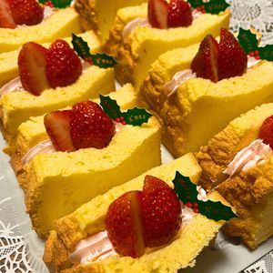いく🍉の作ってみた!投稿(ふわふわ♡いちごのシフォンケーキ)