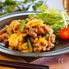 豚肉のオイ玉炒め
