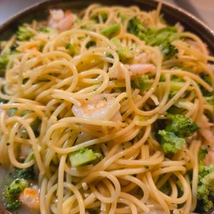 1054388の作ってみた!投稿(フライパン一つで簡単！ブロッコリーとエビのワンポットパスタ)