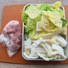 【豚こまと白菜の和風クリーム煮】とろ〜り温まる！の工程1