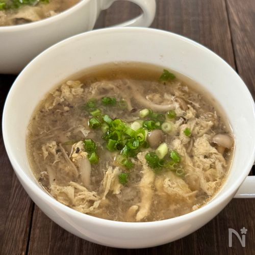 からだほっこり♪ とろとろれんこんとキノコのふんわり卵スープ