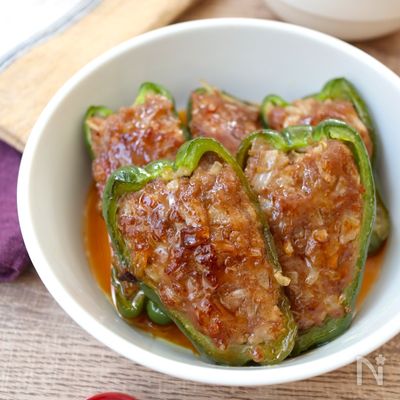 【お弁当おかずにも】ピーマン肉詰めの甘酢がらめ