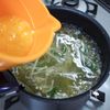 エノキと水菜のシャキシャキとろ〜りスープの工程5