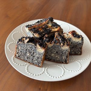 こむぎの作ってみた!投稿(バナナの甘みだけ♪黒ごまバナナケーキ【砂糖・乳なし】)