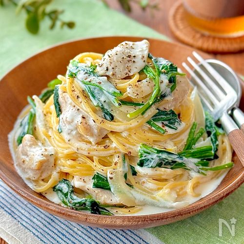 フライパン1つで♩鶏肉とほうれん草のクリームパスタ