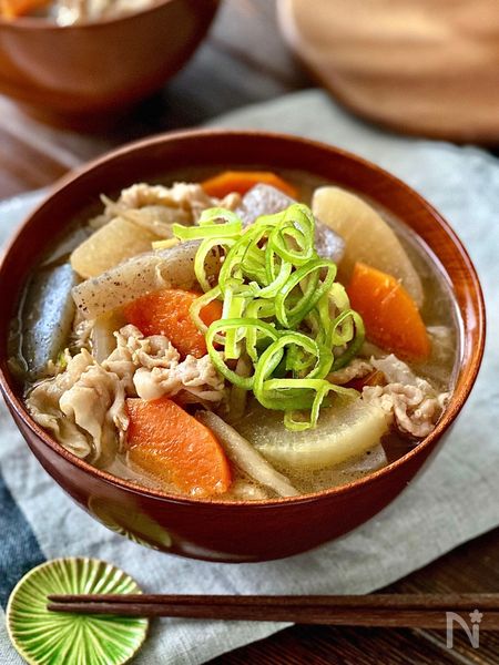 【我が家の豚汁】お店の味に負けないよ♪