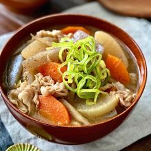 【我が家の豚汁】お店の味に負けないよ♪
